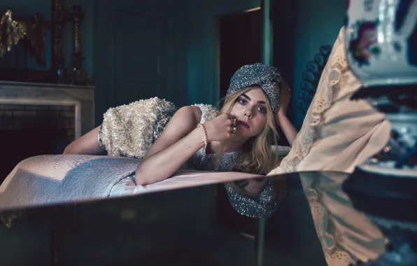 Makeup, actress, hairstyle, blonde, outfit, lies, on the bed, photoshoot