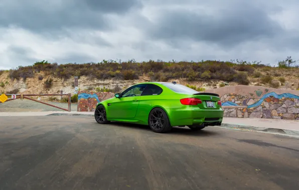 Picture E92, Road, Hill, M3, Java green