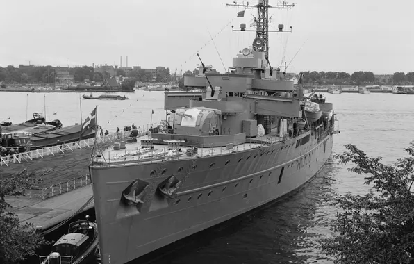 Amsterdam, 1958, visit, Danish Navy, support transport, KDM Agir, A560