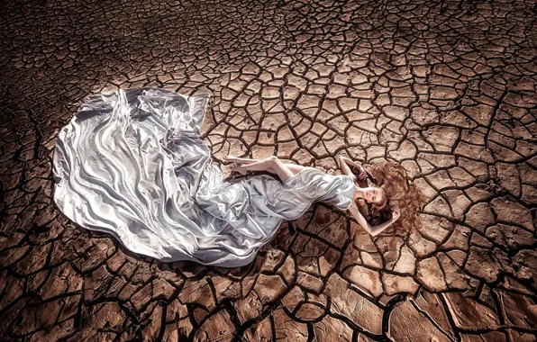 Picture BACKGROUND, BLONDE, FABRIC, EARTH, DROUGHT, CRACKED, SILK