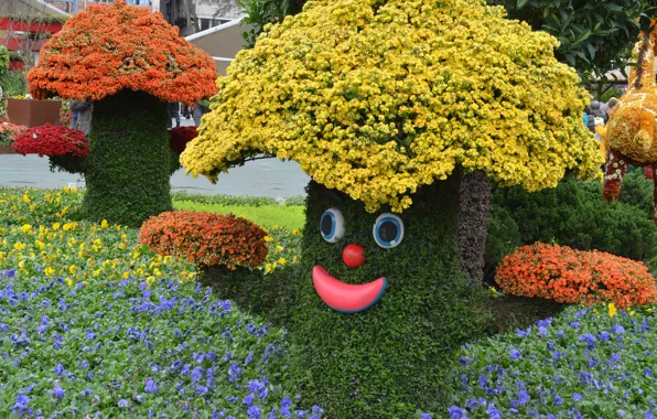 Flowers, flowerbed, happy mushroom