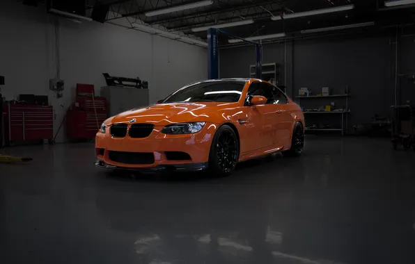 Picture orange, bmw, BMW, workshop, front view, orange, e92, toned
