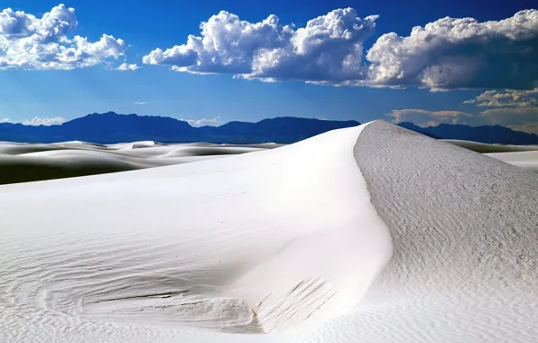 Sand, clouds, Mountains
