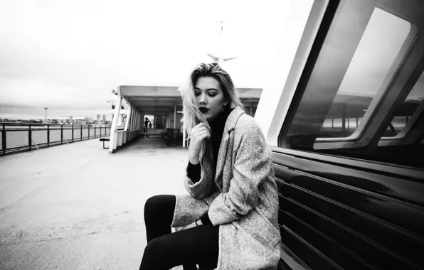 Girl, the city, mood, portrait, photographer, Seattle, Natalie, Jon Trend