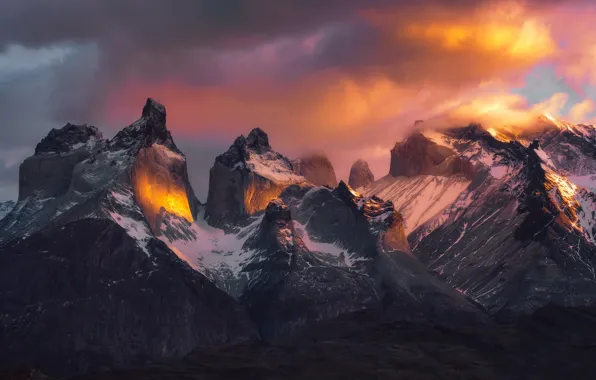 Picture the sky, clouds, light, mountains, Patagonia