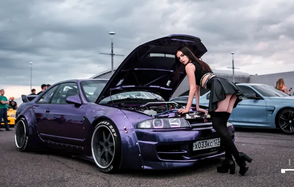 Picture machine, auto, look, girl, pose, skirt, knee, Nissan GT-R