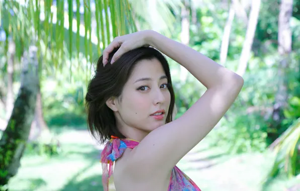 Palm trees, actress, beauty, gesture, brown eyes, short hair, beauty, blurred background