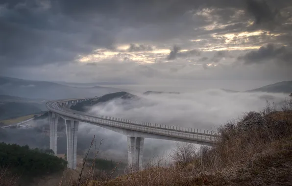 Picture machine, clouds, bridge, fog