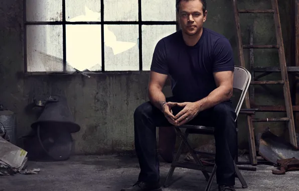 Actor, sitting, Matt Damon, photoshoot, on the chair, Matt Damon, Nino Munoz, 2016