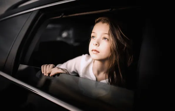 Auto, look, girl, City of childhood