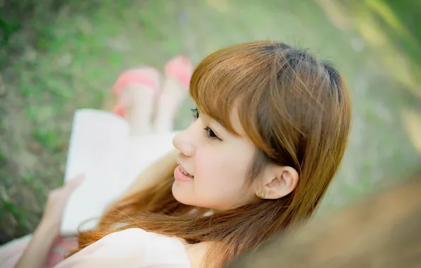 Portrait, redhead, East