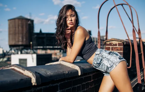 Picture look, pose, shorts, on the roof