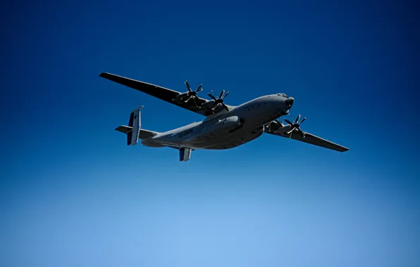 Picture the sky, blue, the plane