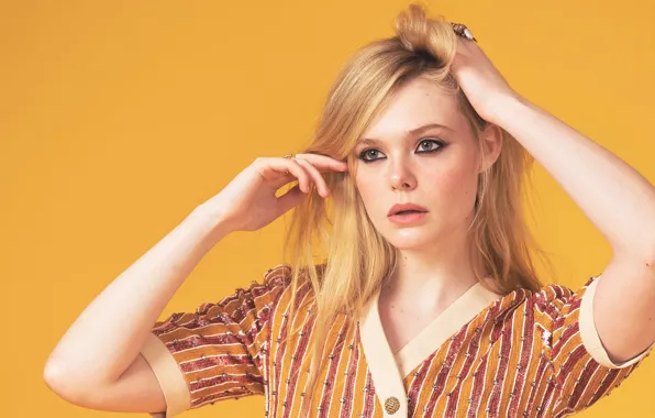 Look, girl, pose, hair, makeup, Elle Fanning