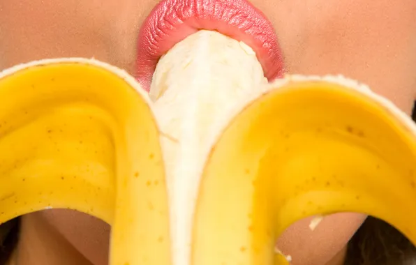 Mouth, lips, banana, interesting