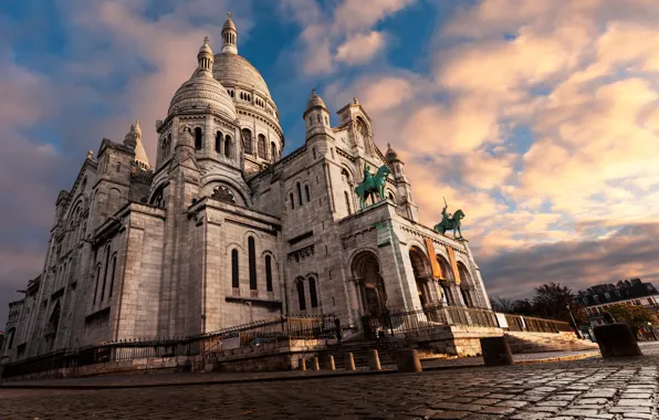 Paris, Ile-de-France, Montmartre, Sacred Heart