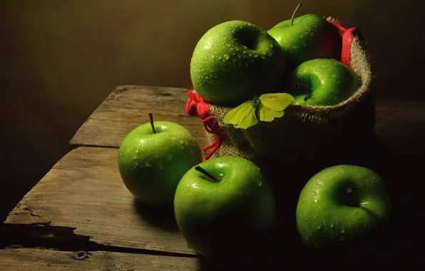 Picture drops, the dark background, table, butterfly, apples, Board, food, green