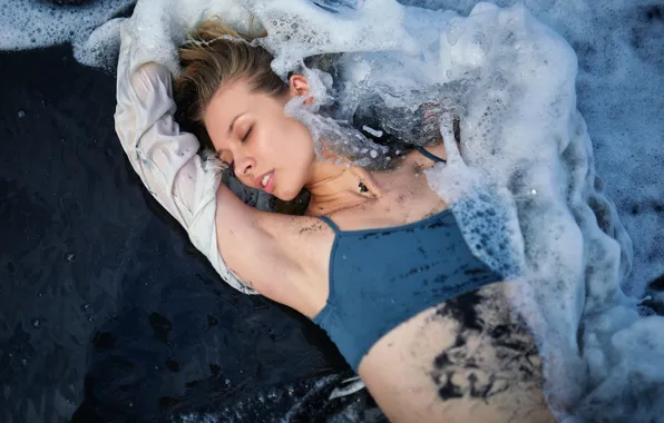 Foam, girl, pose, dirt, topic, closed eyes, Sergey Fat, Sergey Zhirnov