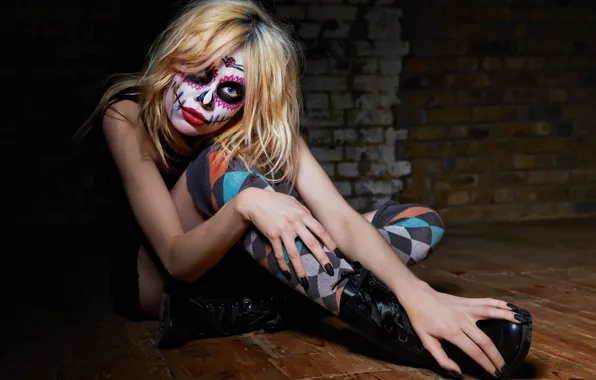 Look, girl, pose, hands, manicure, war paint