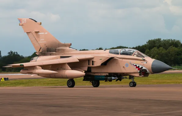 Panavia, Tornado GR4, jet