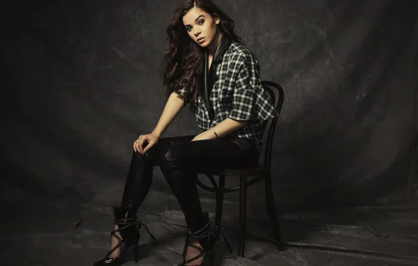 Actress, brunette, posing, on the chair, sitting, Hailee Steinfeld, Vanity Fair, Haley Steinfeld