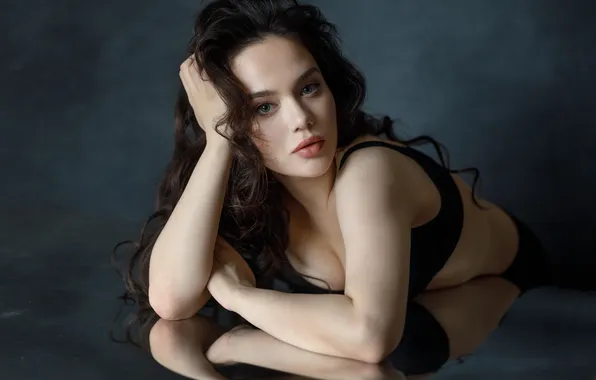 Look, pose, brunette, curly, Masha, Oksana Vedmedenko