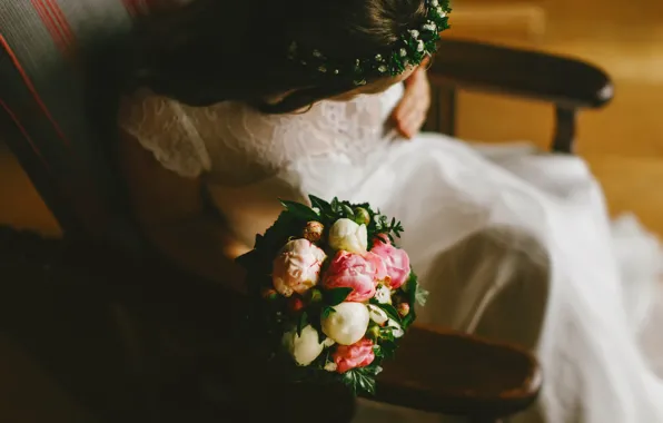 The bride, wedding, bouquet of peonies