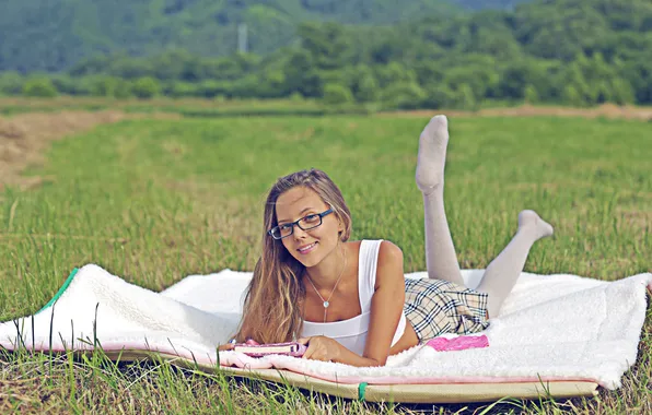 Nature, Girl, Smile, Model, Beautiful, Lying, Posing, Mango
