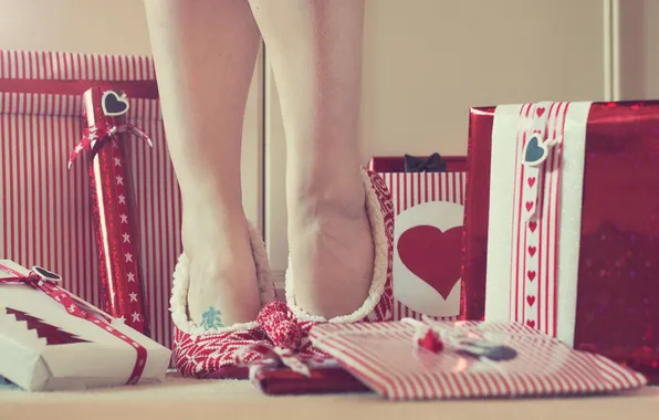 Background, feet, gifts
