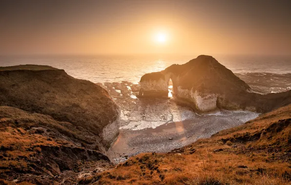 Sea, autumn, the sky, the sun, light, fog, rocks, shore