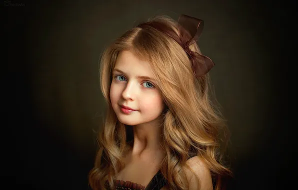 Picture look, hair, portrait, girl, blue eyes, bow