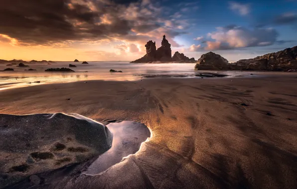 Sand, sea, beach, the sky, clouds, stones, rocks, puddle