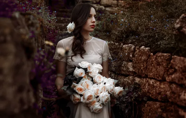 Picture girl, face, background, hair, roses, bouquet