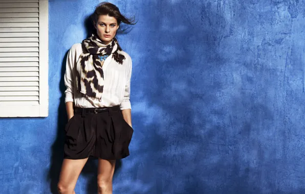 Picture girl, style, photo, model, scarf, blouse, fashion, Isabel Fontana