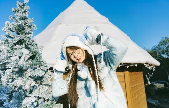 Sky, Beautiful, Asian, Model, Tree, Smile, Snow, Woman