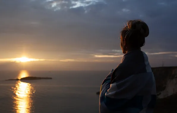 Picture sea, the sky, girl, sunset, the evening, plaid