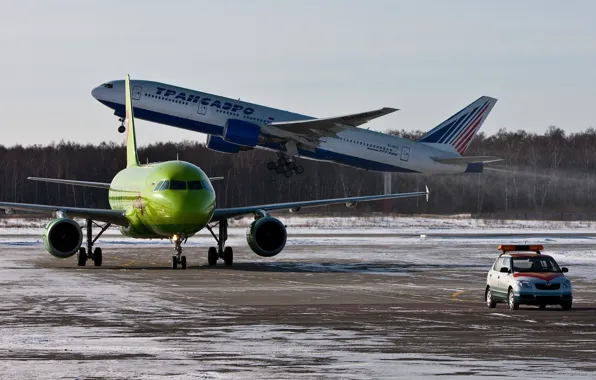 Airport, Boeing, Boeing, 777, Airbus, Airbus, Siberia, Transaero