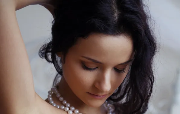 Girl, model, Ardelia A, beads. hair