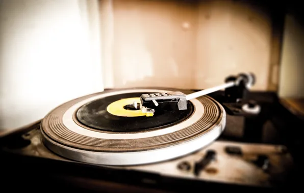 Sound, vinyl, record player