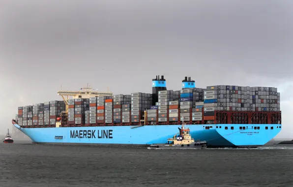 The ship, Line, Cargo, A container ship, Tugs, Container, Maersk, Maersk Line