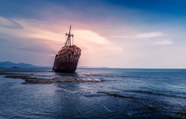 Picture sea, shore, ship