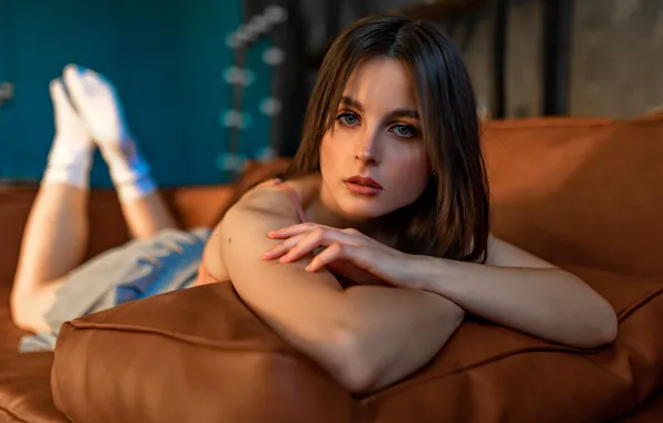 Look, pose, model, skirt, portrait, pillow, makeup, Mike