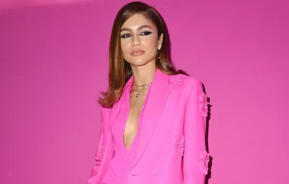 Look, pose, actress, singer, hair, model, dancer, Zendaya Coleman