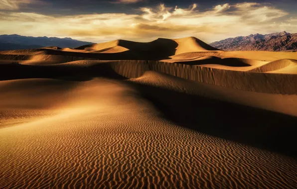 Sand, the sky, clouds, light, line, mountains, the dunes, rocks