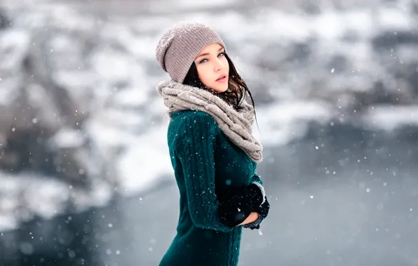 Snow, the wind, gloves, cap, Winter is coming, Angelina Petrova, Denis Petrov