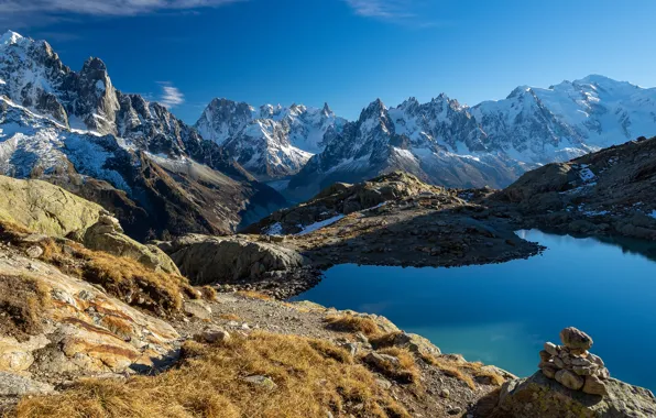 Picture the sky, mountains, lake, Haute-Savoie, France.