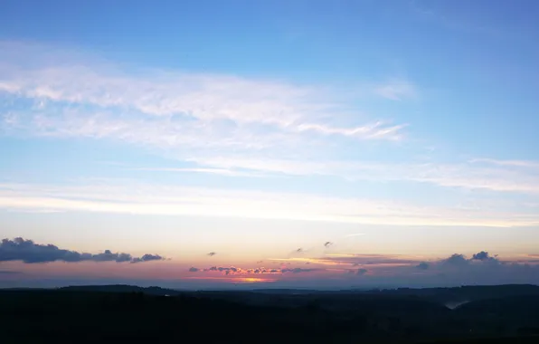 Picture the sky, clouds, landscape, nature, horizon