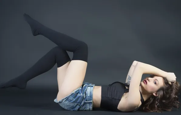 Picture style, background, model, figure, lies, legs, Erika