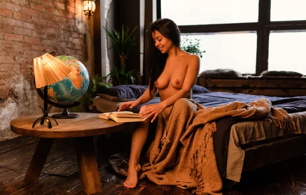 Chest, sexy, pose, lamp, wall, model, naked, body