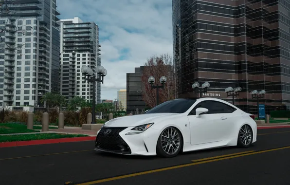 Lexus, for, F-Sport, RC350, Accuair, The dealership, Boden, e-Level